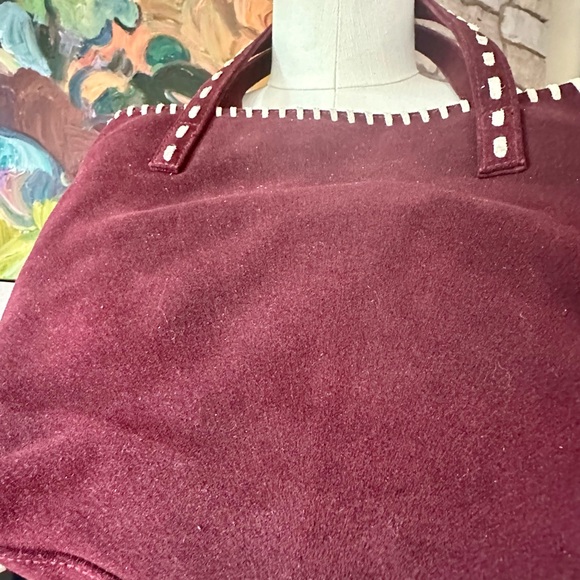 Isabella Fiore Beaded suede LOVE bag in Burgundy. - Picture 7 of 10